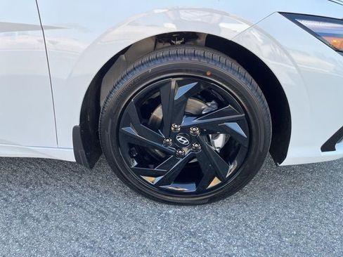 New 2026 Hyundai Elantra SEL Sport Premium image 38