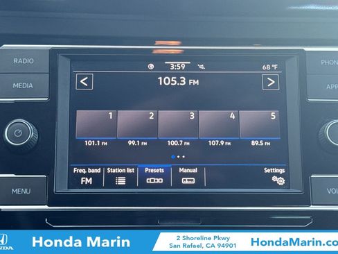 Used 2024 Volkswagen Jetta SE FWD image 20