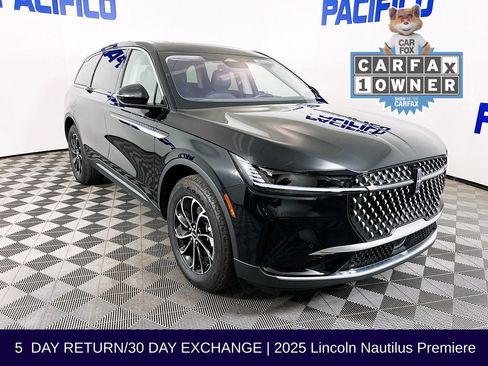 Used 2025 Lincoln Nautilus Premier w/ Equipment Group 102A AWD/4WD image 1