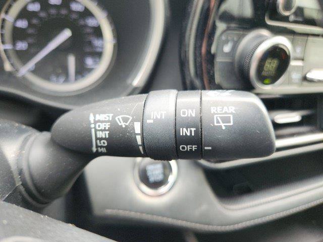 Used 2022 Toyota Highlander XSE FWD image 47