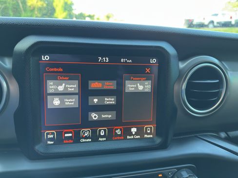 Used 2018 Jeep Wrangler Rubicon image 15