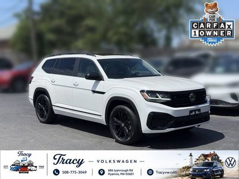 Certified 2023 Volkswagen Atlas SEL R-Line AWD/4WD image 1