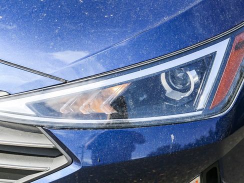 Used 2020 Hyundai Elantra SEL image 4