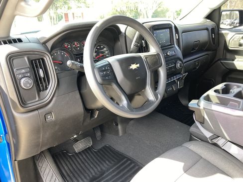 Used 2022 Chevrolet Silverado 1500 Custom image 10