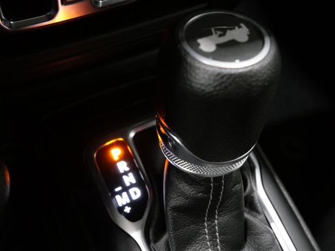 Used 2024 Jeep Wrangler Unlimited Sport AWD/4WD image 24