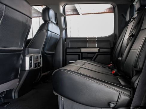 Used 2019 Ford F350 Lariat w/ Lariat Ultimate Package AWD/4WD image 38