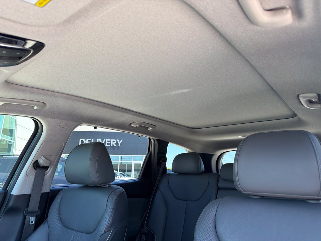 Used 2023 Hyundai Santa Fe Limited FWD image 36