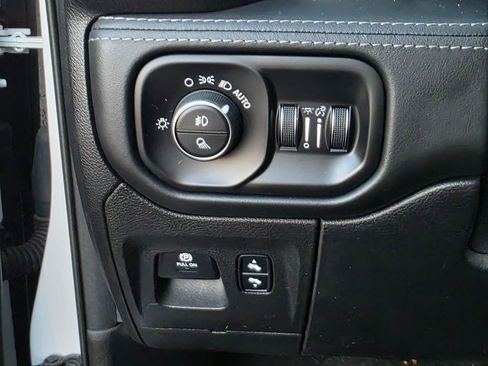 Used 2019 RAM 1500 Limited w/ Advanced Safety Group image 15