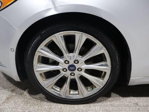 Used 2017 Ford Fusion Platinum image 7