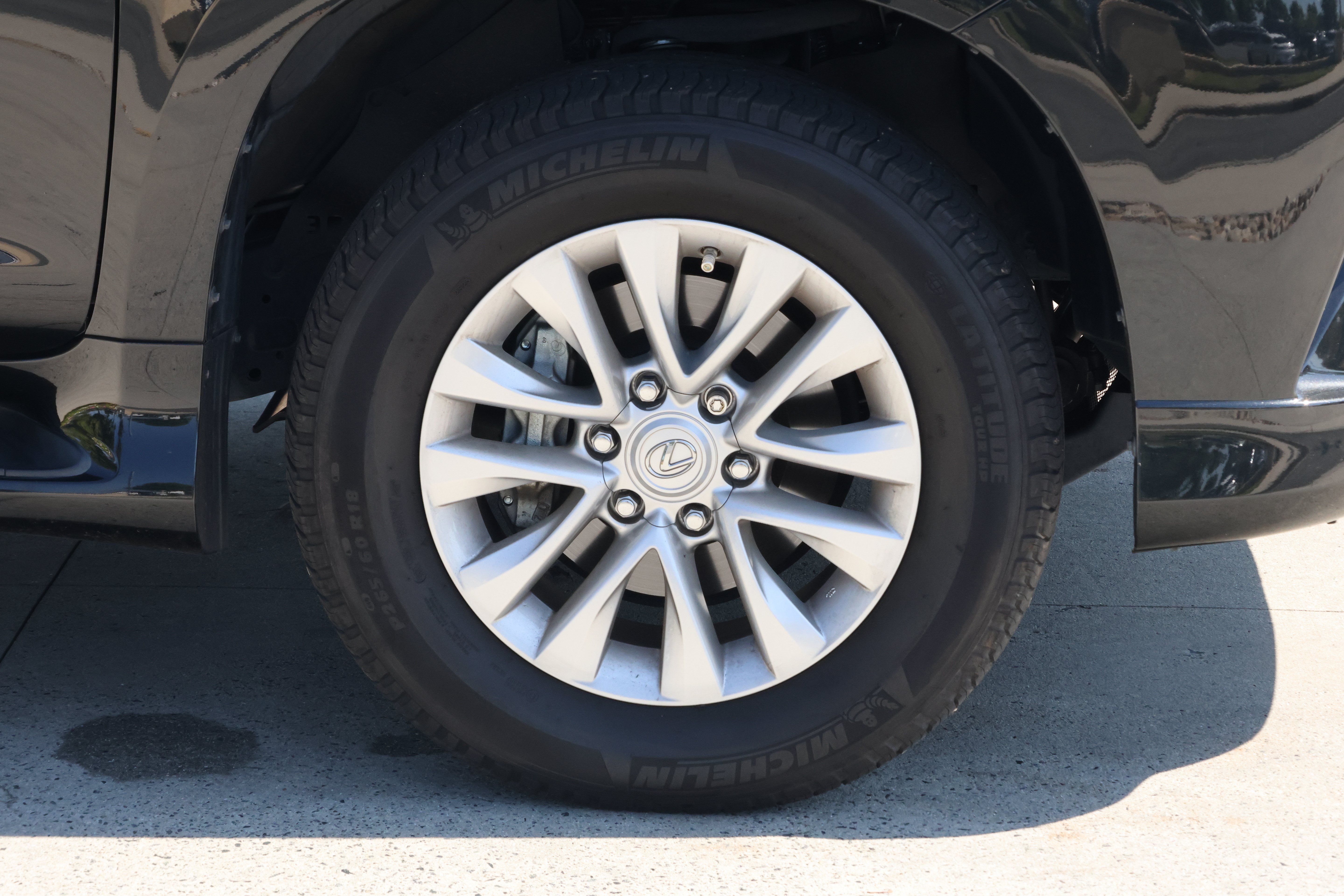 Used 2023 Lexus GX 460 Premium w/ Premium Plus Package AWD/4WD image 11