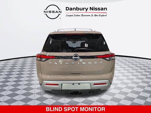 Certified 2023 Nissan Pathfinder Platinum AWD/4WD image 5