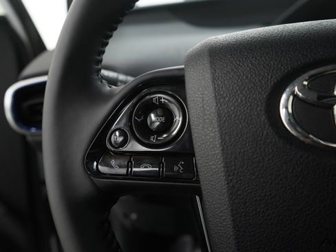 Used 2022 Toyota Prius Limited w/ Premium Convenience Package image 26