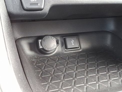 Certified 2022 Toyota RAV4 LE image 24