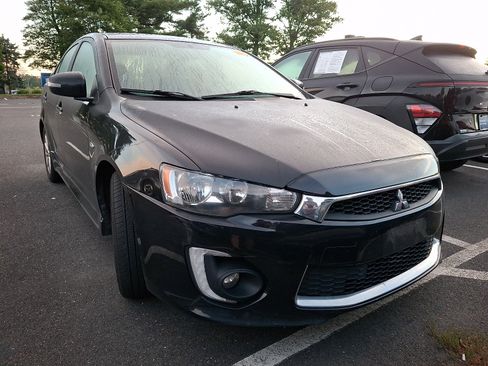 Used 2016 Mitsubishi Lancer ES FWD image 3