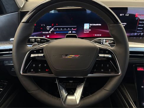 New 2026 Cadillac Escalade ESV V AWD/4WD image 19