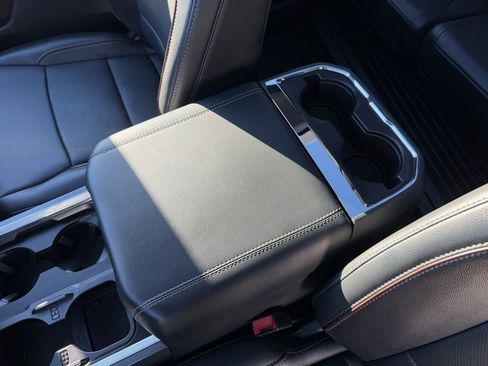 Used 2024 Ford F450 Lariat w/ Lariat Ultimate Package image 29