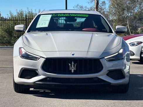 Used 2023 Maserati Ghibli Trofeo image 8