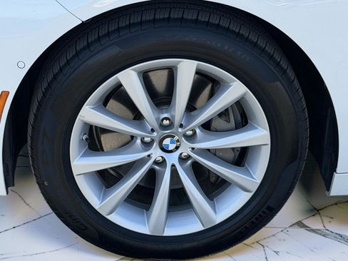 Used 2020 BMW 740i xDrive w/ Cold Weather Package image 5