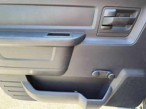 Used 2009 Dodge Ram 1500 Truck ST w/ ST Popular Equipment Group AWD/4WD image 13
