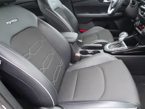 Used 2023 Kia Forte GT-Line FWD image 13