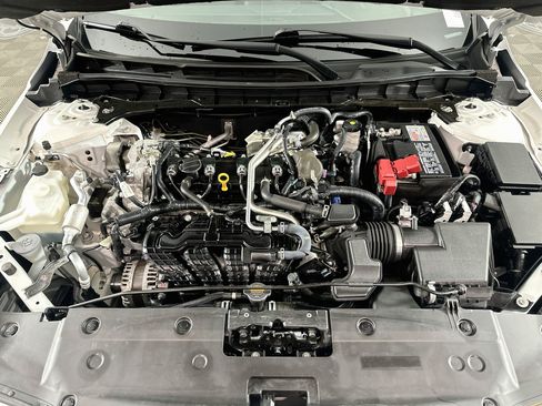 Used 2023 Nissan Altima 2.5 SV FWD image 30