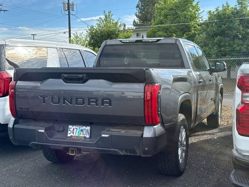 Used 2023 Toyota Tundra SR5 w/ SR5 Premium Package AWD/4WD image 4