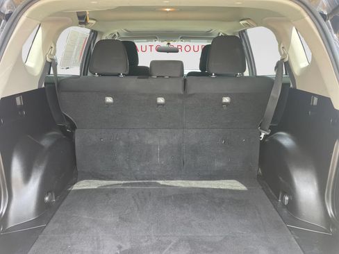 Used 2014 Toyota RAV4 XLE FWD image 15