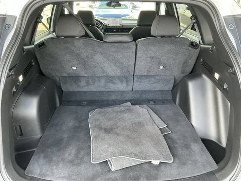 Used 2025 Honda CR-V Sport image 18