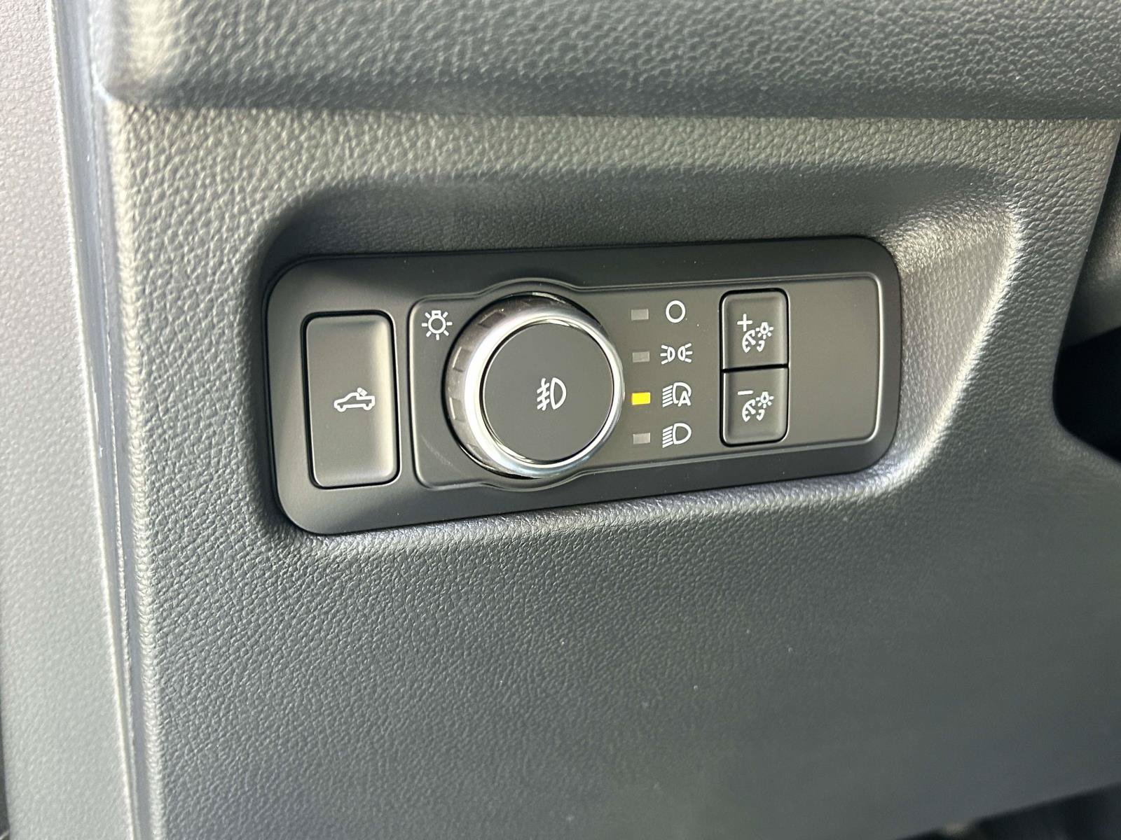 New 2026 Ford Ranger XLT w/ Technology Package RWD image 18