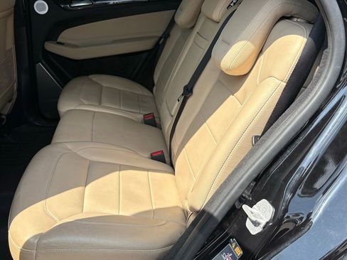 Used 2017 Mercedes-Benz GLE 43 AMG 4MATIC image 12