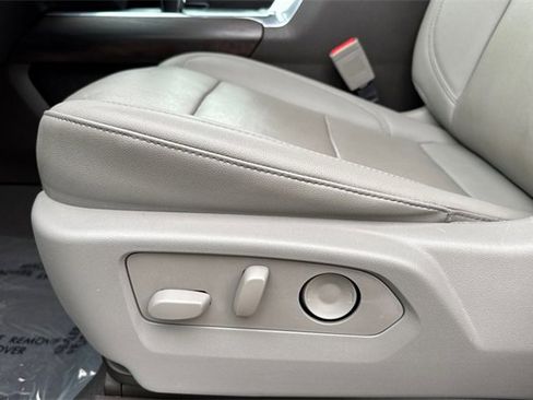 Used 2023 GMC Sierra 1500 SLT w/ SLT Premium Plus Package image 13