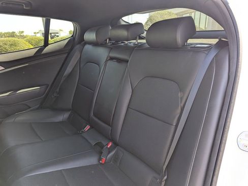 Used 2020 Kia Stinger GT1 image 15