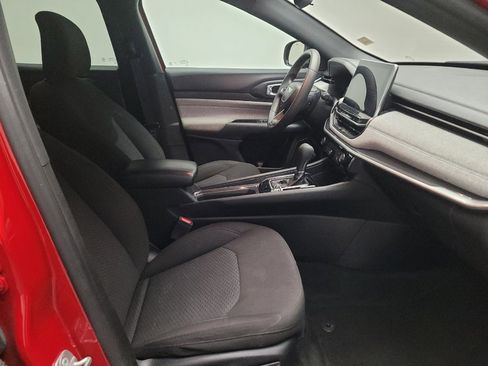 Used 2023 Jeep Compass Sport image 21