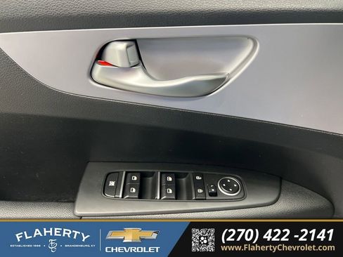 Used 2023 Kia Forte LXS w/ LXS Technology Package image 19