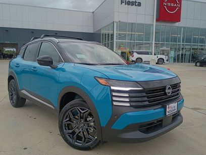 New 2026 Nissan Kicks SR w/ Cold Weather Package