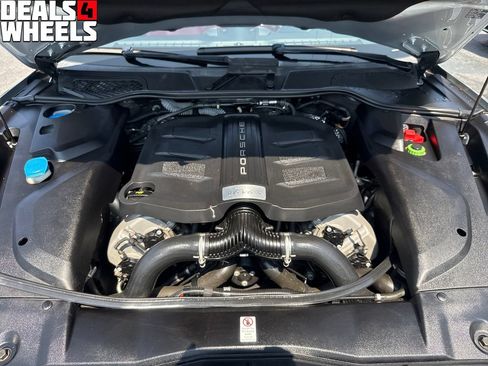 Used 2016 Porsche Cayenne S w/ Premium Plus Package AWD/4WD image 26