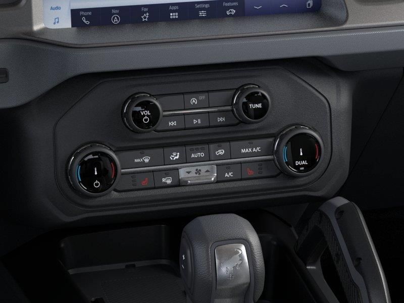 New 2026 Ford Bronco Big Bend w/ Black Diamond Package AWD/4WD image 16