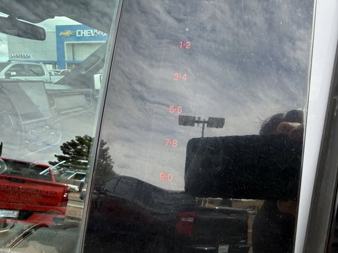 Used 2023 Ford Expedition Limited image 12