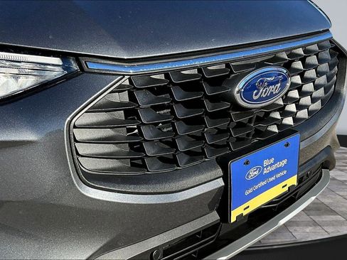 Certified 2025 Ford Escape Active image 23