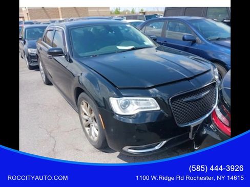 Used 2016 Chrysler 300 Limited w/ 300 Premium Group AWD/4WD image 1