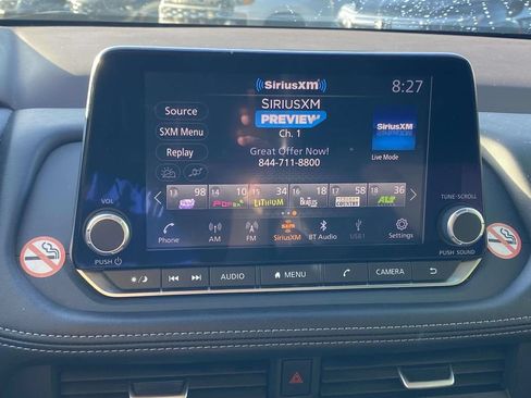 Used 2023 Nissan Rogue SV AWD/4WD image 24