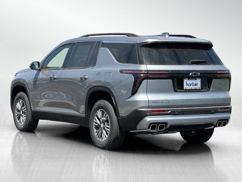 New 2025 Chevrolet Traverse LT w/ Enhanced Driving Package image 6