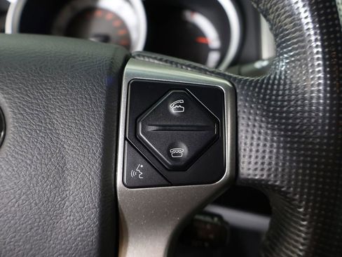 Used 2014 Toyota Tacoma 4x4 Double Cab w/ SR5 Package image 36