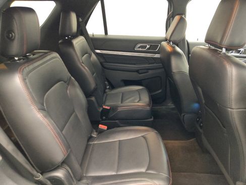 Used 2018 Ford Explorer Sport w/ Equipment Group 401A AWD/4WD image 19
