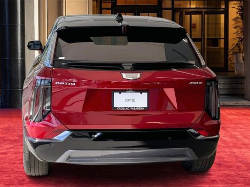 New 2026 Cadillac Optiq Sport 2 image 5