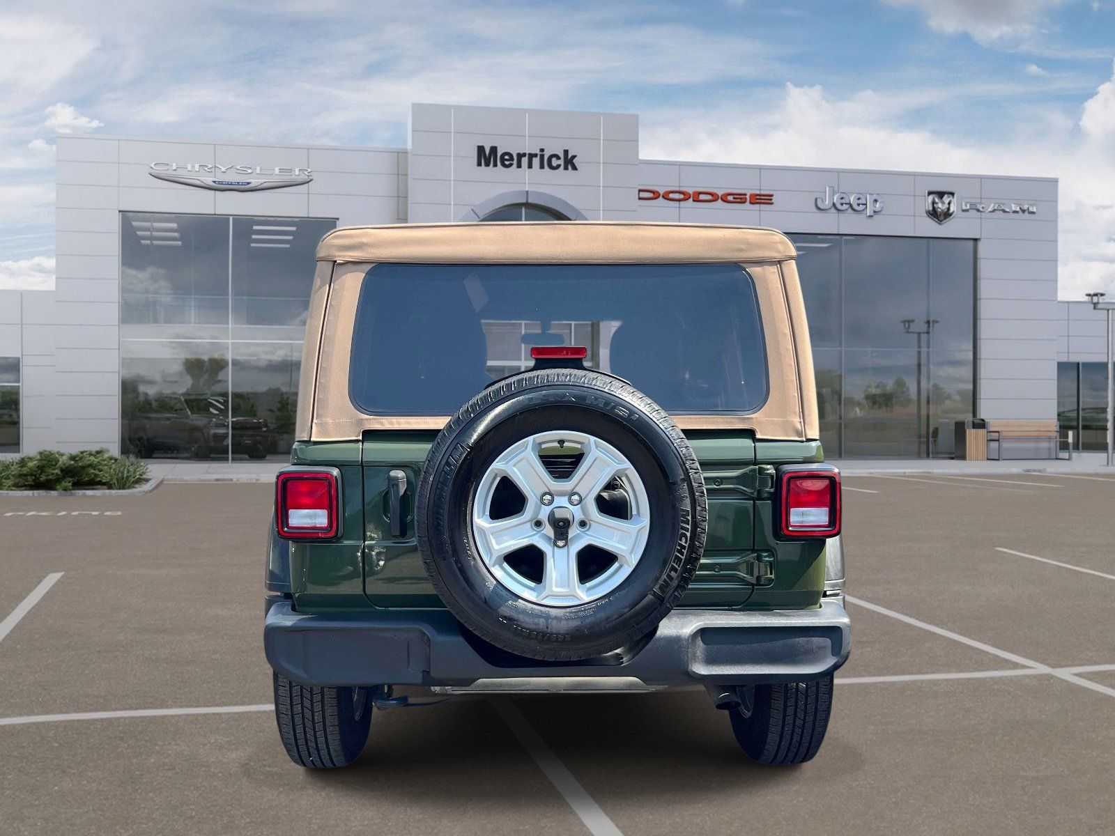 Used 2021 Jeep Wrangler Unlimited Sport AWD/4WD image 7
