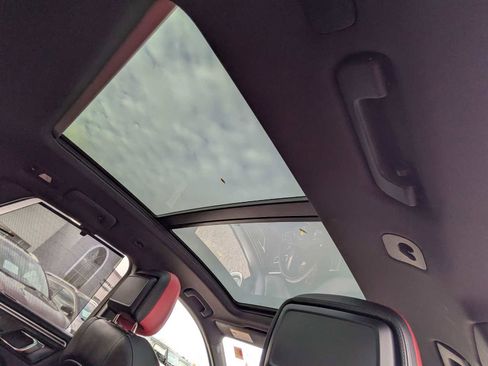 Used 2021 Porsche Macan GTS image 21