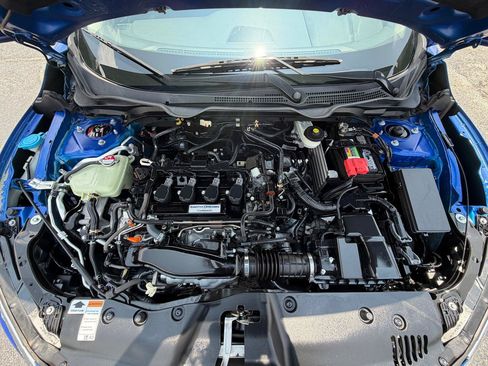 Used 2017 Honda Civic Touring image 19