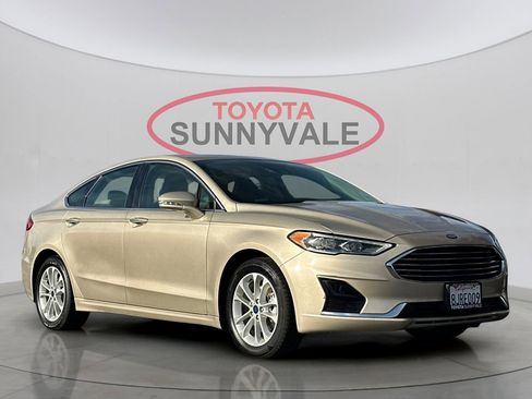 Used 2019 Ford Fusion SEL image 10