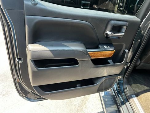 Used 2018 Chevrolet Silverado 1500 High Country AWD/4WD image 26